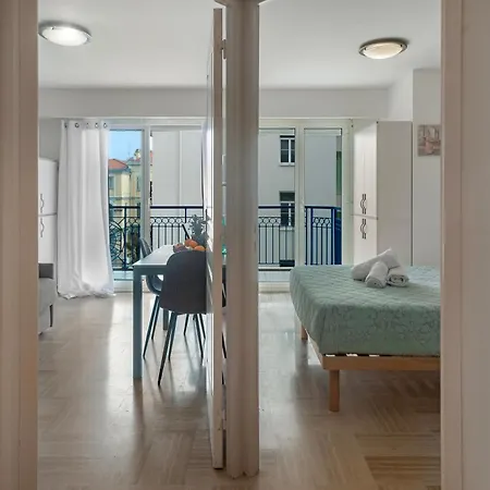 Eden Palace 3 - Happy Appartamento Mentone