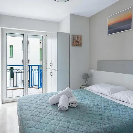 Apartmán Eden Palace 3 - Happy