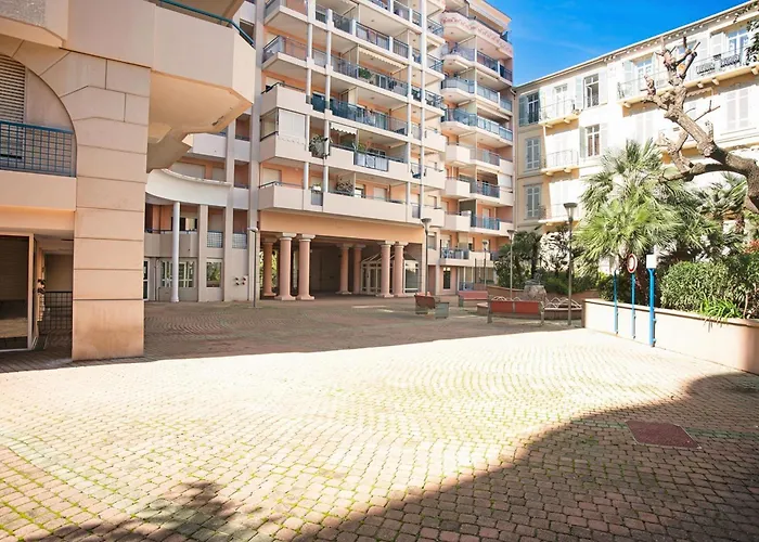 Eden Palace 3 - Happy Apartmán